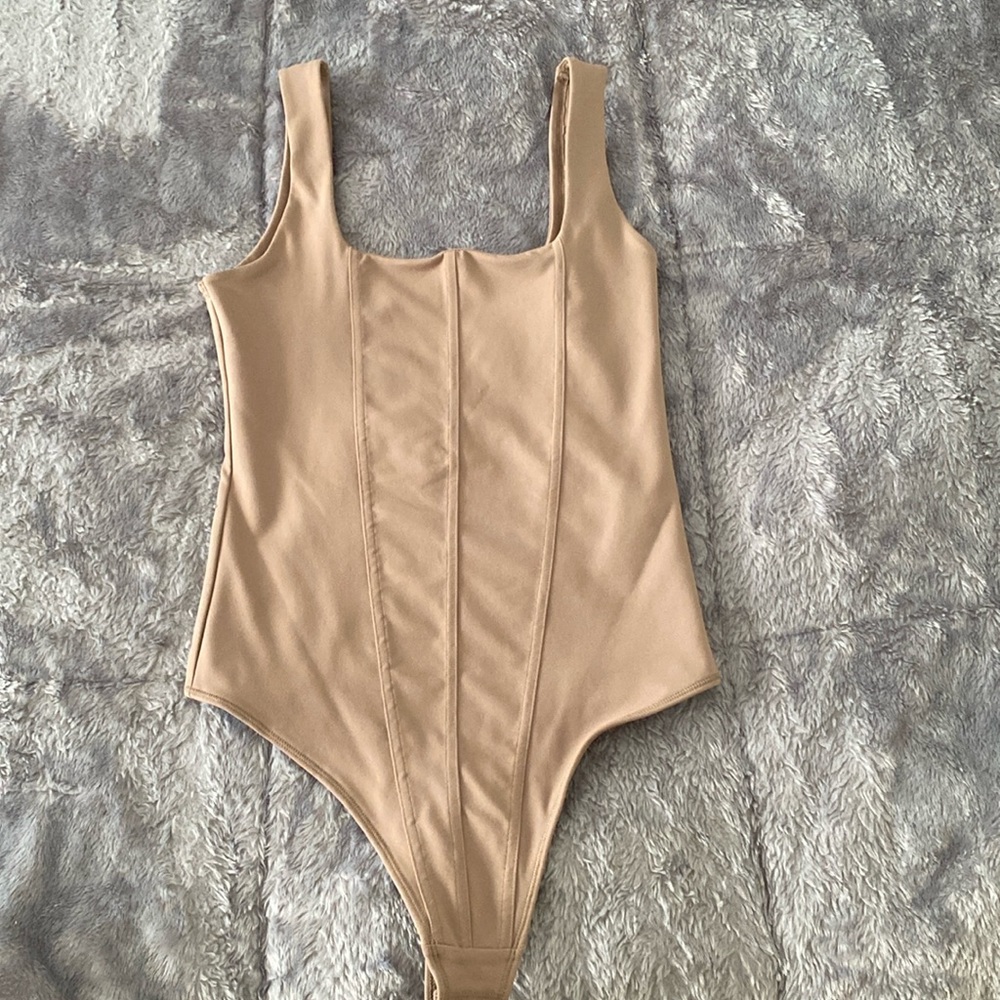 Abercrombie &Fitch body suit